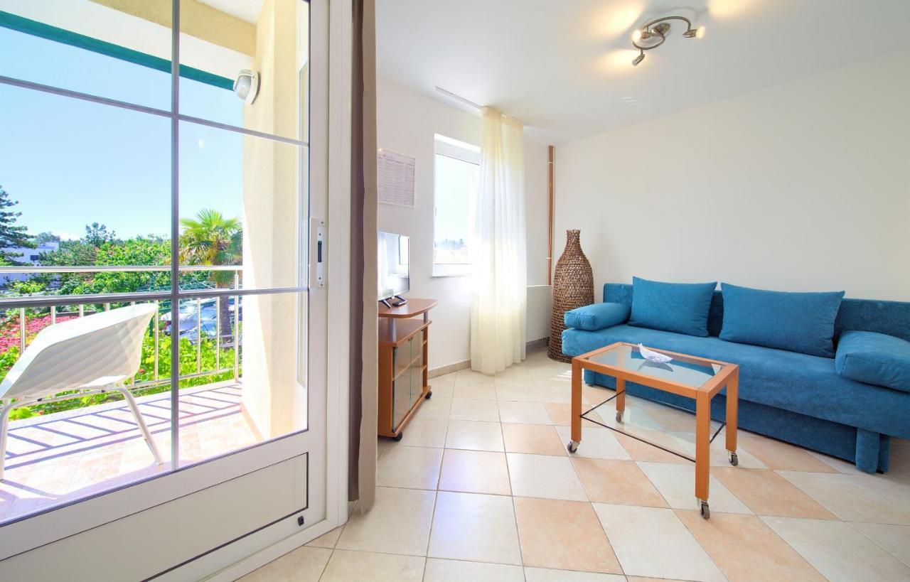 Apartments Adria Danka Krk Town Dış mekan fotoğraf
