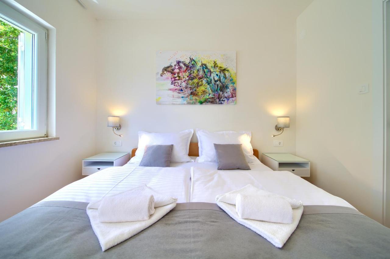Apartments Adria Danka Krk Town Dış mekan fotoğraf